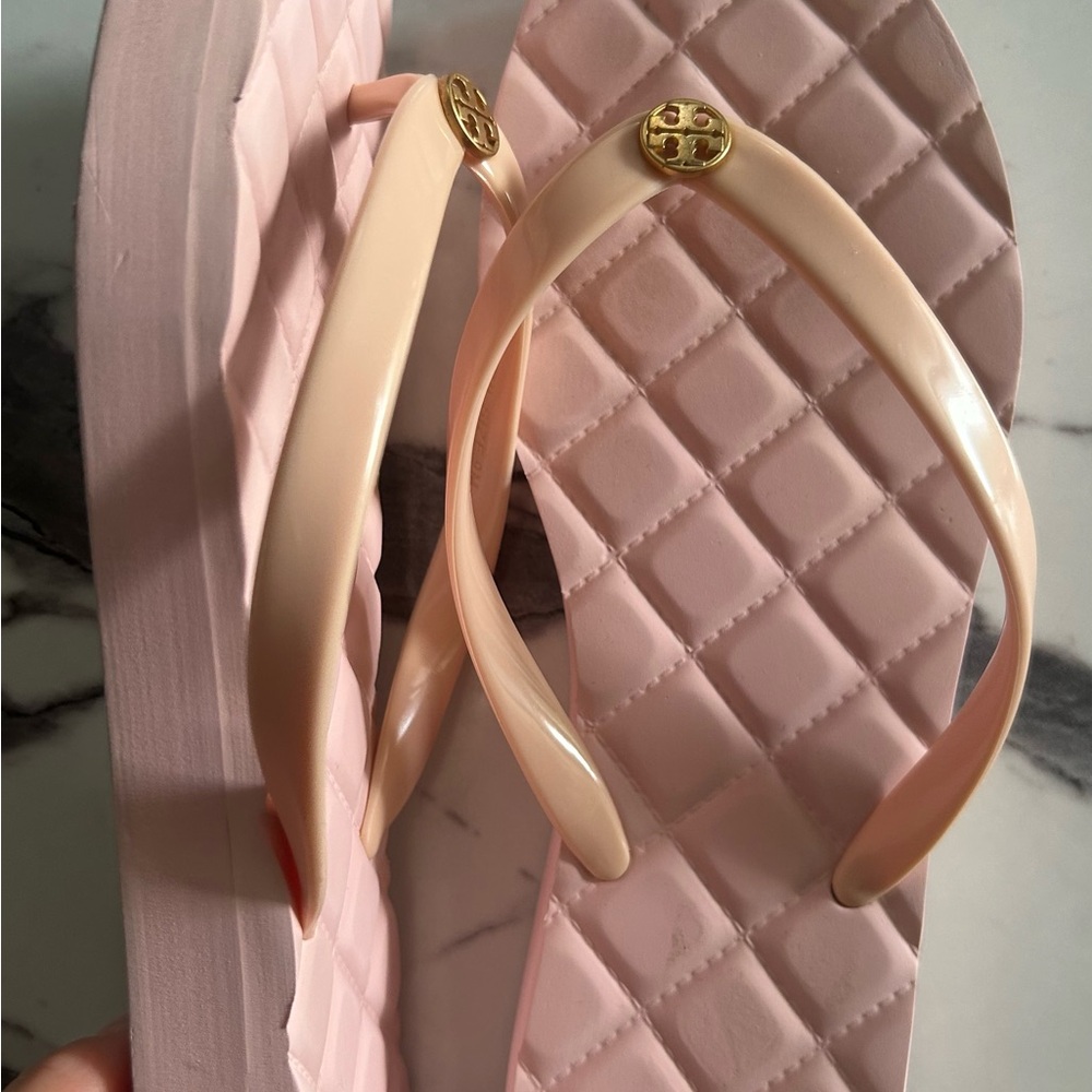 Tory Burch Blush Quilted Sandals Flip Flops